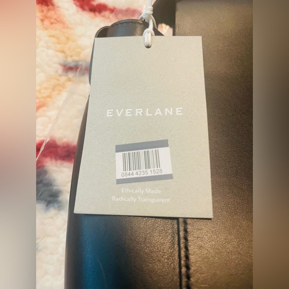 Everlane Form Bag Black Made in Italy NWT - Picture 7 of 8